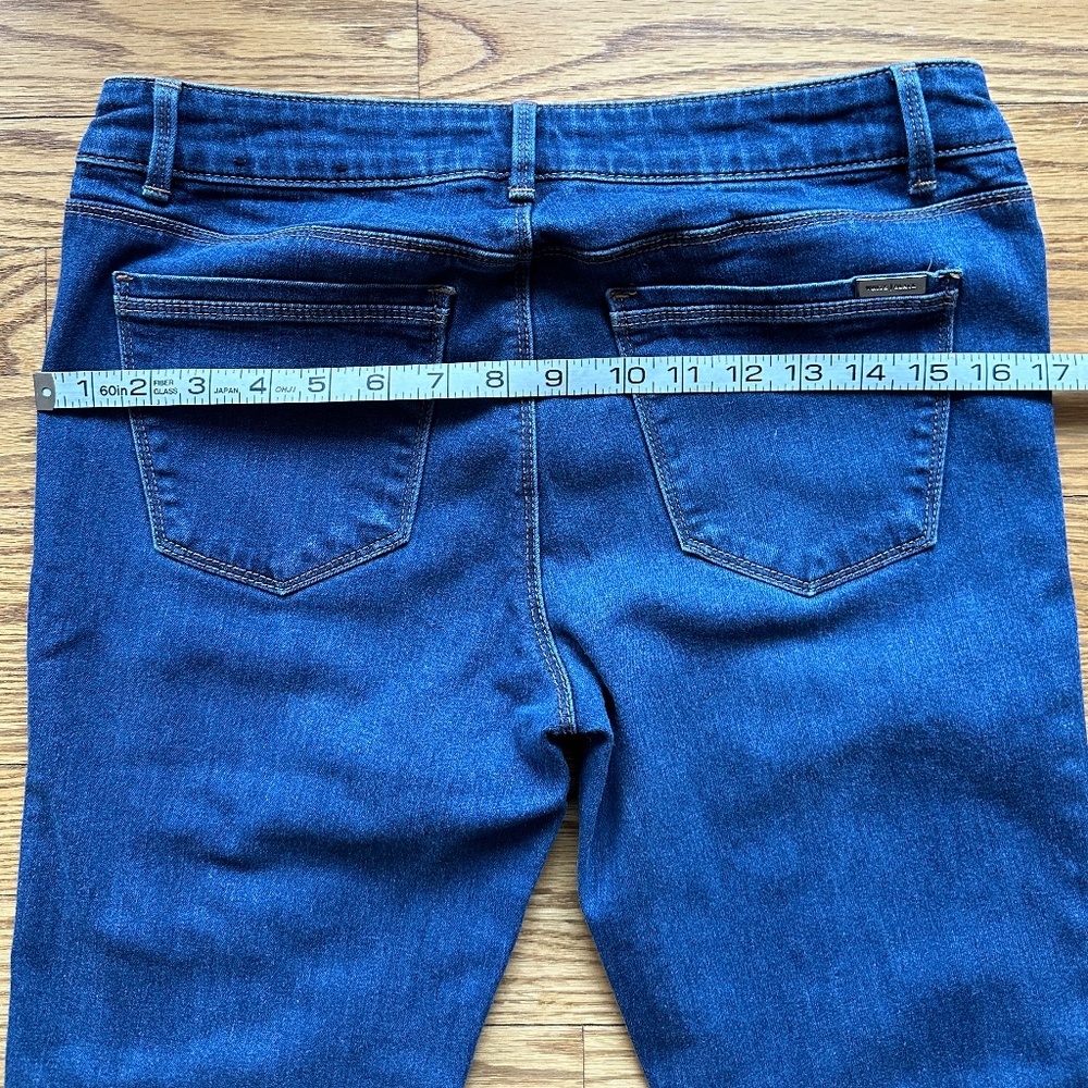 White House Black Market - Jeans - Size 6 - Picture 6 of 6